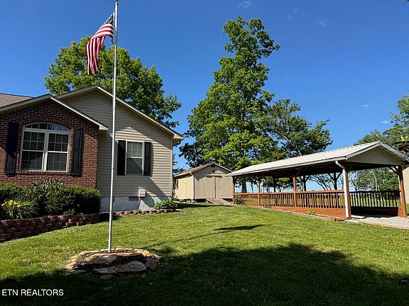 5th image of 2205 Wichita Dr