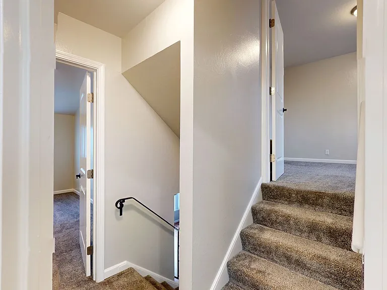 2377 Downer Ave — Photo 25