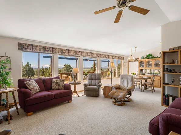 8449 SW Shad Rd, Terrebonne, OR 97760