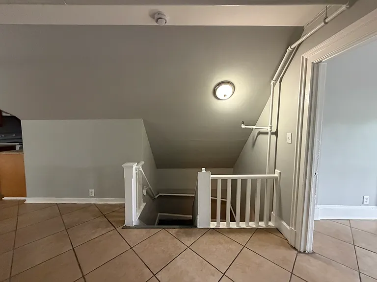 83 Scovill St #6C — Photo 10