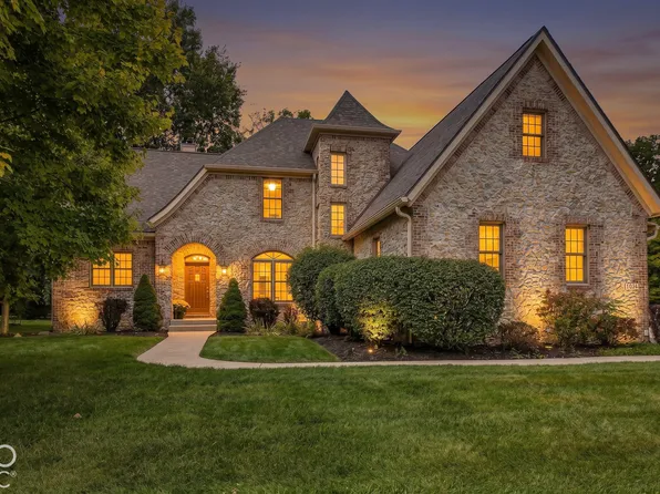 10041 Wading Crane Ave, McCordsville, IN 46055