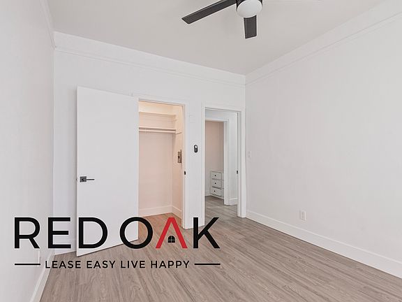 4th image of 1818 Whitley Ave #201