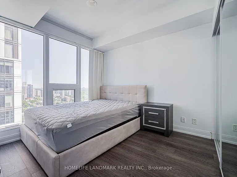 181 Dundas St E #4301 — Photo 7