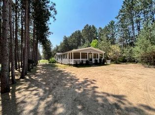 17133 Vondra Rd, Thompsonville, MI 49683