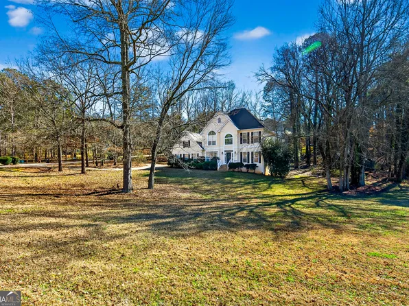 102 Cameron Pointe Dr, Lagrange, GA 30240