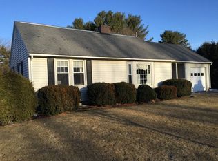 87 Maple St, Rouses Pt, NY 12979