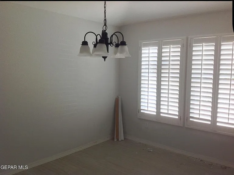 457 Josefa Cerezerez St — Photo 6