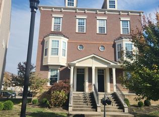 1328 Laurel Park Dr, Cincinnati, OH 45214