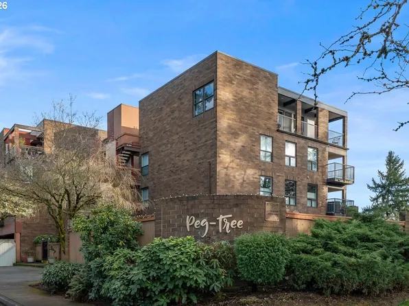 100 Leonard St APT 3-2, Lake Oswego, OR 97034