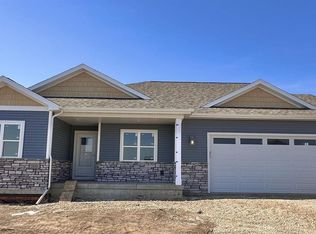 1108 Nordland Dr, Stoughton, WI 53589