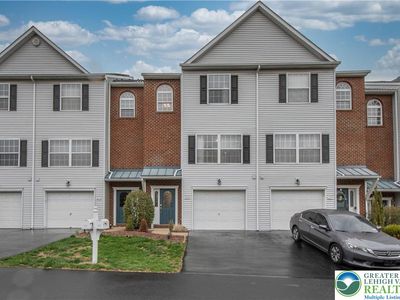 1275 Basswood Ln, Whitehall, PA, 18052