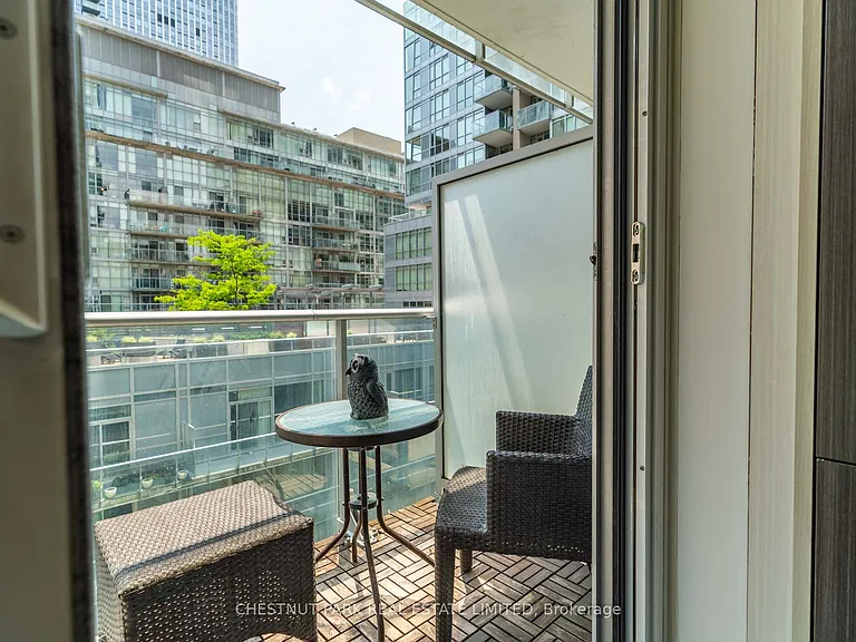 199 Richmond St W #711 — Photo 8