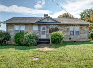 83 Laurel St, Andrews, NC 28901