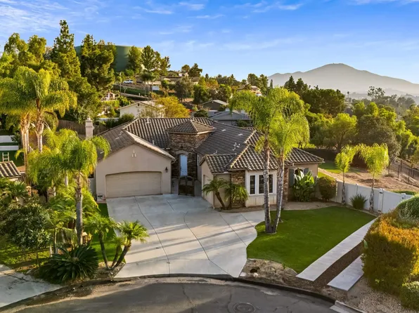 2157 Hidden Springs Dr, El Cajon, CA 92019