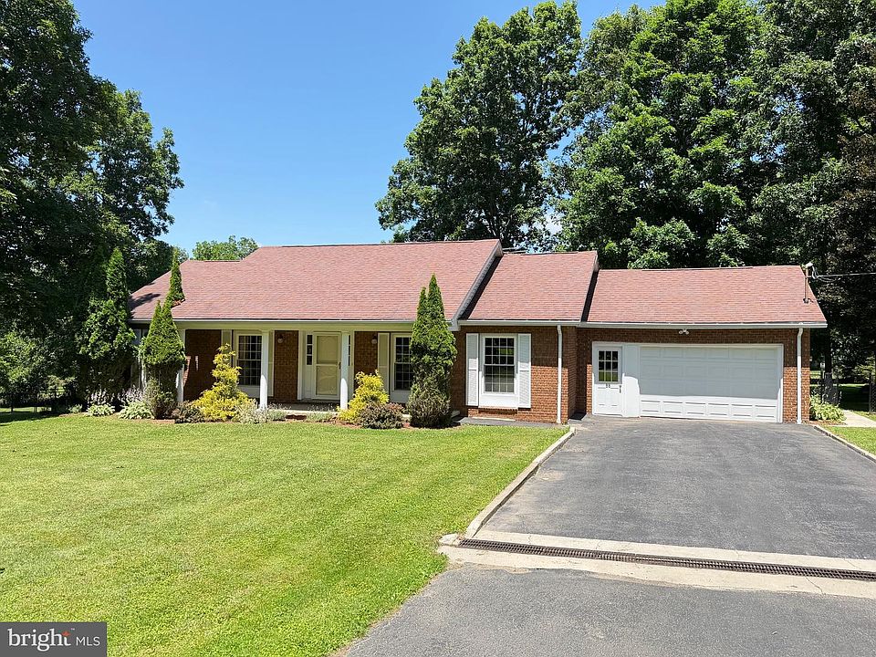 1st image of 58 Pacella Dr