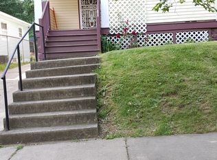 872 Glenn St, Akron, OH 44320