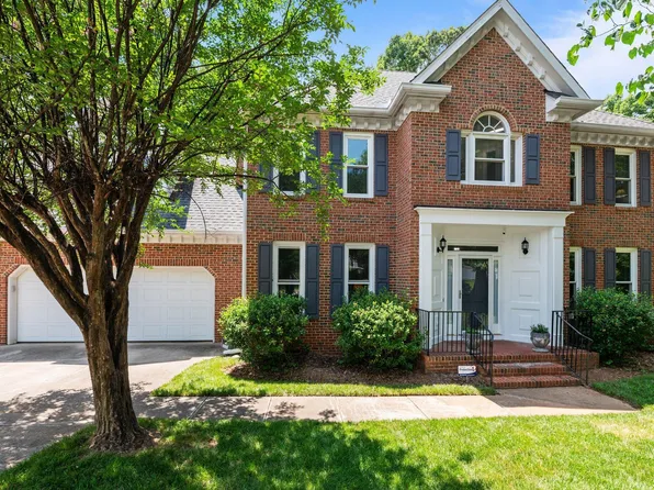 3720 Bridgeton Park Dr, Raleigh, NC 27612