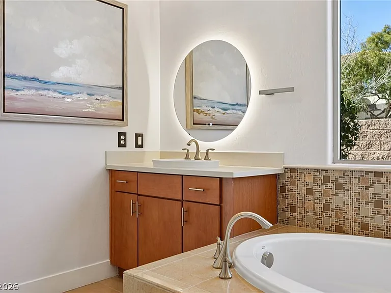 2341 Martinique Ave — Photo 46