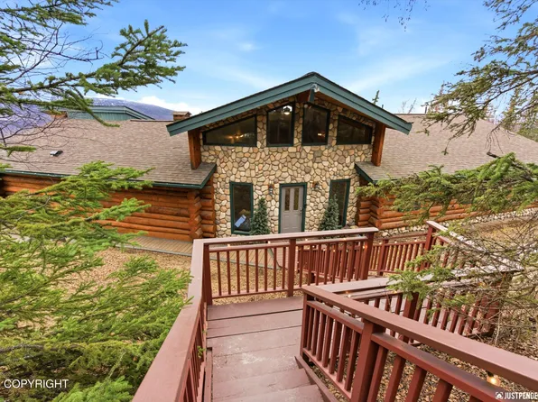 19118 Jamie Dr, Eagle River, AK 99577