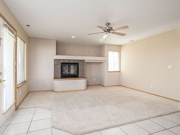 5th image of 8812 W Rio Grande Ave