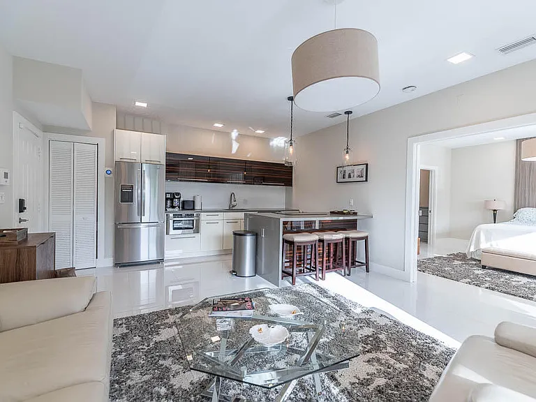 901 Bermuda Gardens Rd #2 — Photo 11