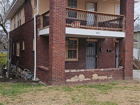 3rd image of 4431 Paseo Blvd