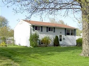 2nd image of 4820 Joseph Ct