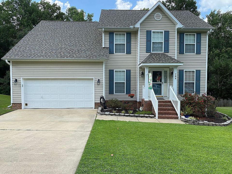 1st image of 702 Lancelot Dr