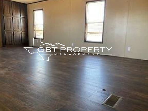 2nd image of 217 Lois Cir