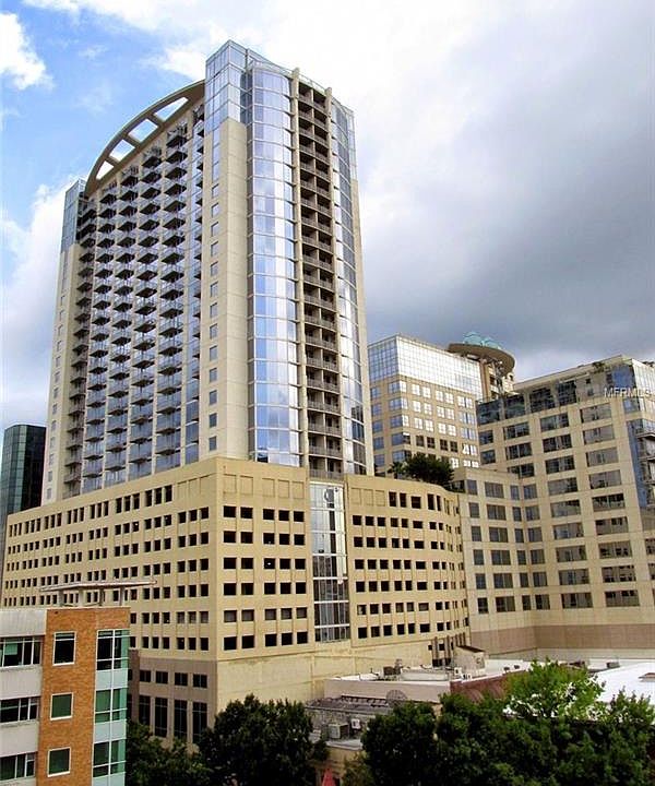 1st image of 155 Court Ave #2806