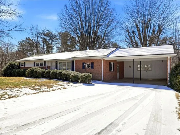 134 Grady Rd, Reidsville, NC 27320