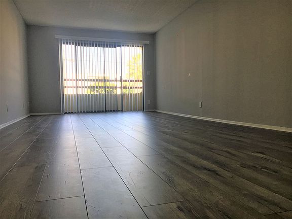 2nd image of 14312 Tiara St APT 07