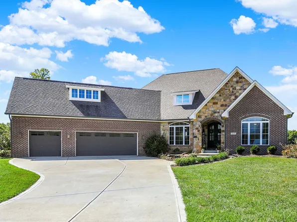 8161 Cindy Cir, Martinsville, IN 46151