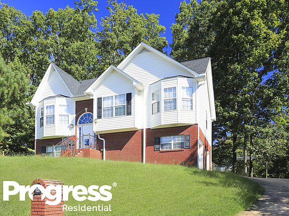 3rd image of 548 Bailey Dr