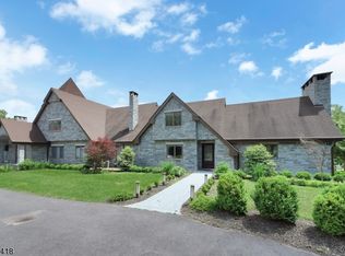 10 Deerwood Dr, Blairstown, NJ 07825