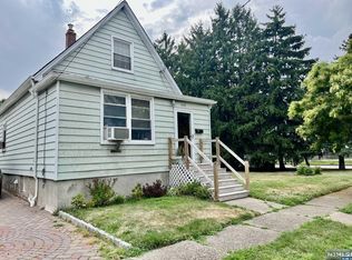 135 La Salle Ave, Clifton, NJ 07013