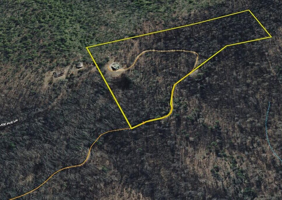 7th image of 240 Joe Pye Ln