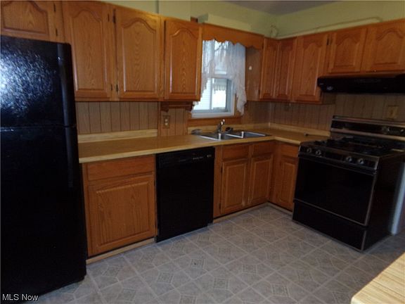 5th image of 161 Minnich Ave NW