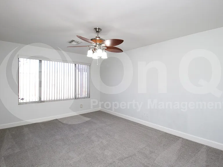 208 W Jasper Dr — Photo 12