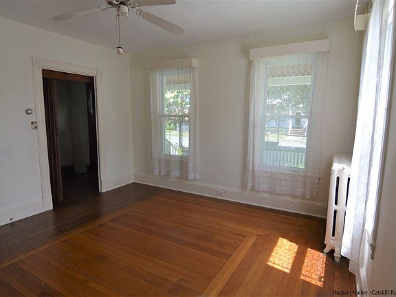 2nd image of 157 Smith Ave