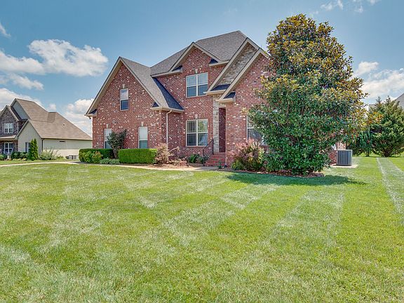 3rd image of 5118 General Eisenhower Dr