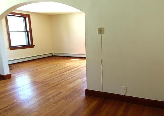 From Dining to Living Room