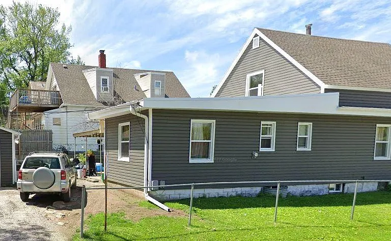 3101 S 21st St — Photo 1