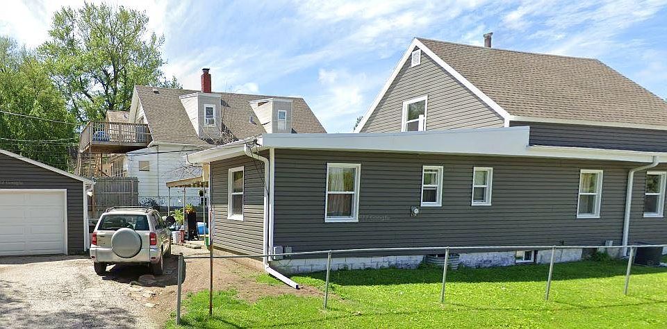 1st image of 3101 S 21st St