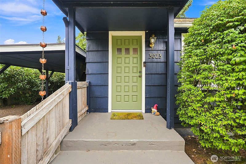 2nd image of 3023 NE 133rd Street