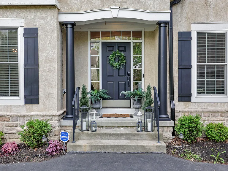 7097 Pleasant Colony Cir — Photo 5