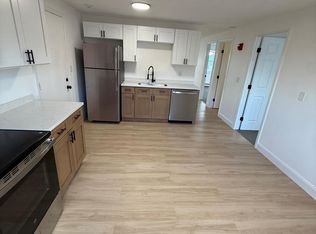 61 Vale St #3, Pawtucket, RI 02860