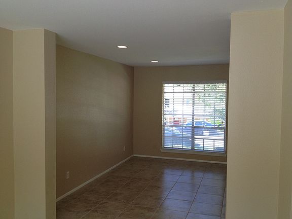 5th image of 7203 Meadowood Dr