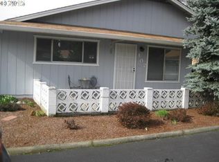 102 Rogue Ln, Rogue River, OR