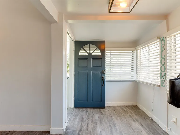 6108 Springvale Dr — Photo 3